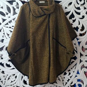 Monocracy USA 🇺🇸 made cape/poncho one size fits most